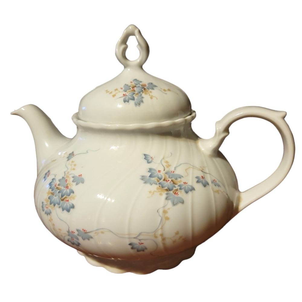 Vtg Seltmann Welden Regina #70894 Tea Pot Bavaria W. Germany Blue Floral